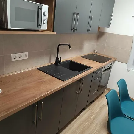 Gesztenye Apartmanhaz *